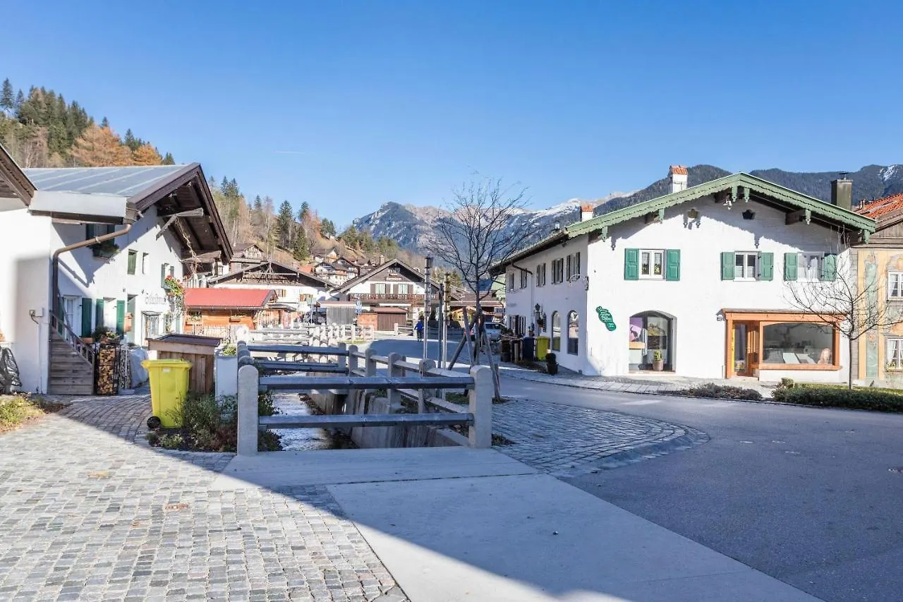 Apartment Ferienwohnung Rosenquarz Mittenwald